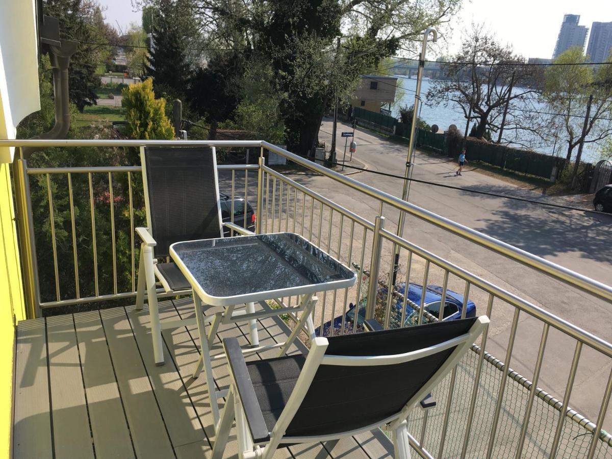 Ajo Balcony Lake View Studio Apartments - Self-Check-In Вена Экстерьер фото